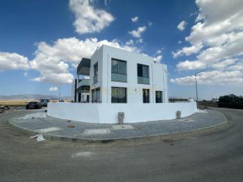 Lefkoşa Alayköy'de Yeni  3+1 Satılık Villa