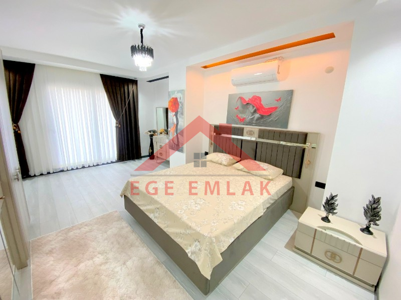 Didim Efeler Mahallesinde Tam Müstakil 4+1 Full Eşyalı Villa