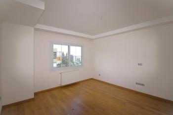 Elmas’tan F. Morel’in En Ünlü Sitesi! Hazır Olun! Lüks 3+1!