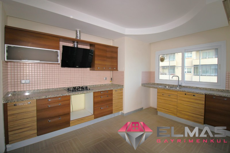 Elmas’tan F. Morel’in En Ünlü Sitesi! Hazır Olun! Lüks 3+1!
