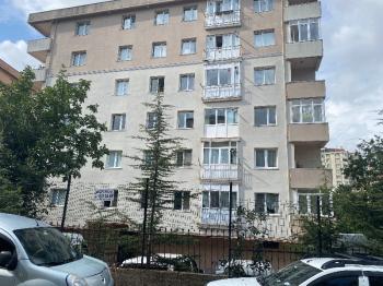Ümraniye Adem yavuz mahallesi sera kent sitesi kiralık 3+1 Daire 
