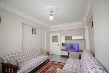 Elmas’tan Gazi Mah. İçerisi Full Yapılı Site İçi Bağımsız 3+1