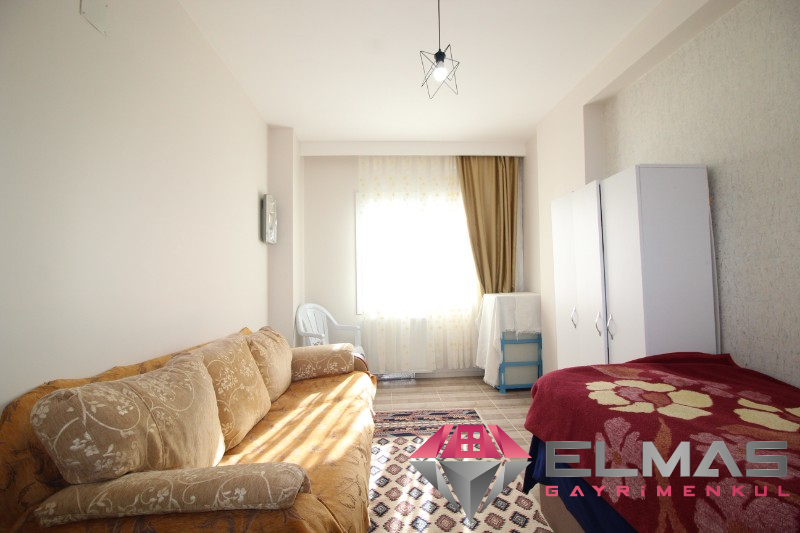 Elmas'tan Akdeniz Mah.De Site İçi Cepheleri Açık 5+1