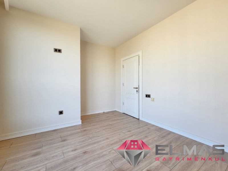 Elmas’tan 3 Banyolu, Aquaparklı, Şık, Geniş, Donanımlı Lüks 4+1