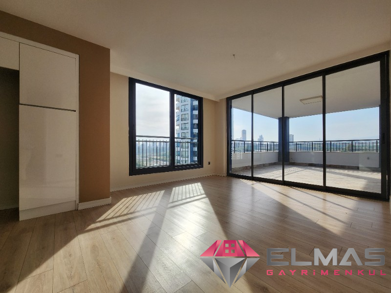Elmas’tan 3 Banyolu, Aquaparklı, Şık, Geniş, Donanımlı Lüks 4+1