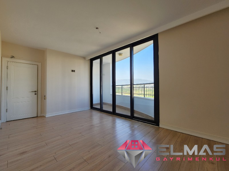 Elmas’tan 3 Banyolu, Aquaparklı, Şık, Geniş, Donanımlı Lüks 4+1