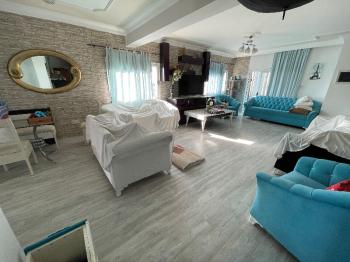 YENİBOĞAZİÇİ BÖLGESİNDE SATILIK FIRSAT 7 ODALI PENTHOUSE