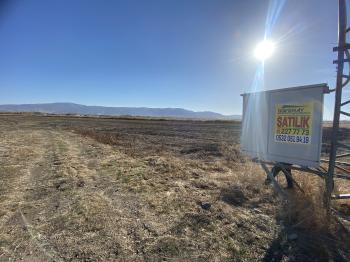 GÜVENAY - ÇORUM ORGANİZE KARŞISI KADIKIRI MEVKİİ 34 DÖNÜM SATILIK TARLA