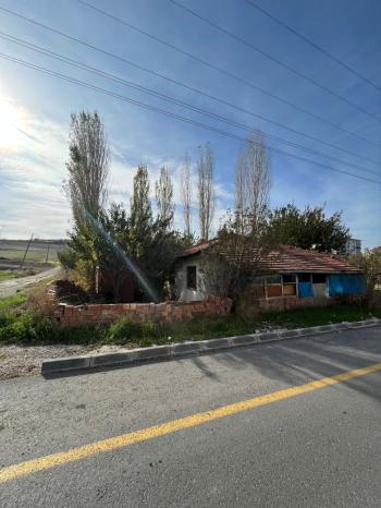 GÜVENAY -  ÇORUM İPEK TAKSİ CİVARI 67 M² SATILIK ARSA HİSSESİ