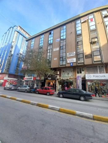 GÜVENAY - ÇORUM Yavruturna Gazi Caddesi'nde Merkezi Konumda Satılık Ofis!