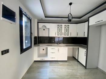 Didim Efeler Mahallesinde Satılık 4+1 Açık Mutfaklı Sıfır Villa
