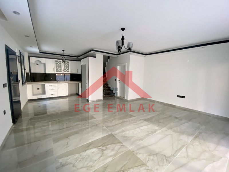 Didim Efeler Mahallesinde Satılık 4+1 Açık Mutfaklı Sıfır Villa