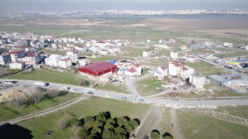Firuzköy'de Satılık 1746 m2 Konut İmarlı Arsa