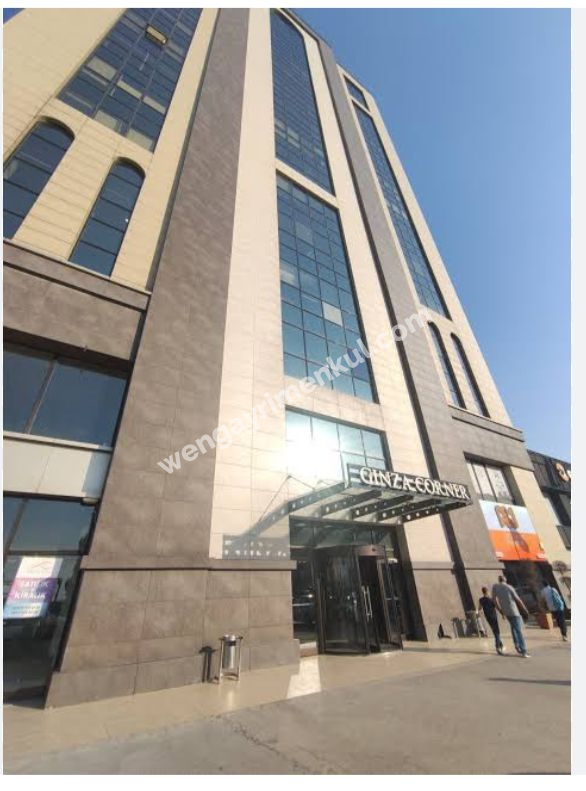 Ginza Corner Plaza, Beykent Metrobüse 2 Dakika, 90 m2 Satılık Ofis