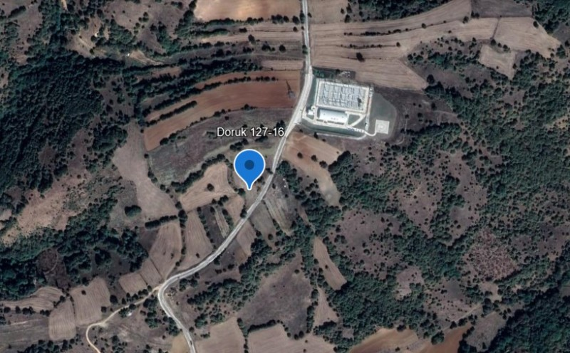 Bilecik Bozüyük Doruk'ta Yolu Geniş 2403 m2 Satılık Tarla
