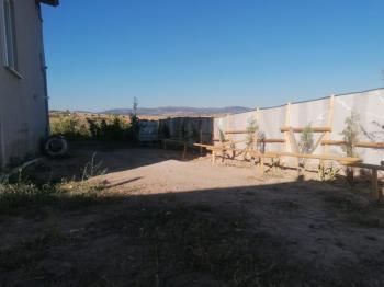 GÜVENAY - ÇORUM MERKEZE 15 KM BEYDİLİ İLERİSİ SATILIK EVİ OLAN BAĞ