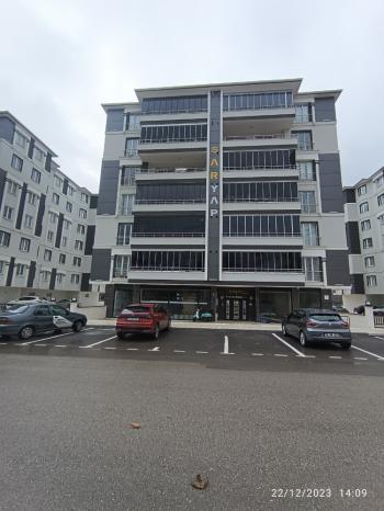 GÜVENAY - ÇORUM OSMANCIK YOLU ÜZERİ YUMURTA OKULU YANI 3+1 DAİRE