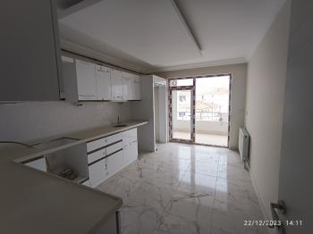 GÜVENAY - ÇORUM OSMANCIK YOLU ÜZERİ YUMURTA OKULU YANI 3+1 DAİRE