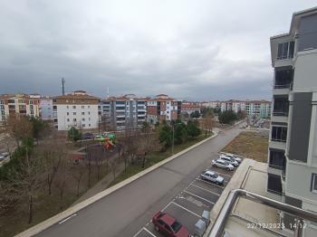 GÜVENAY - ÇORUM OSMANCIK YOLU ÜZERİ YUMURTA OKULU YANI 3+1 DAİRE