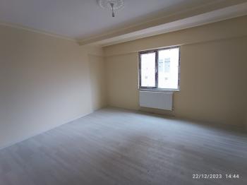 GÜVENAY - ÇORUM KEVSER CAMİ YANI SIFIR 3+1 SATILIK 