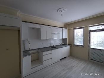 GÜVENAY - ÇORUM KEVSER CAMİ YANI SIFIR 3+1 SATILIK 