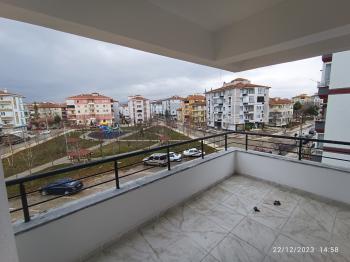 GÜVENAY - ÇORUM KEVSER CAMİ YANI – SIFIR GENİŞ 3+1 DAİRE