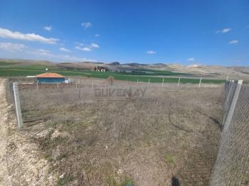 GÜVENAY - ÇORUM CEMİLBEY YOLU ÜZERİ ANAYOL YANI SATILIK BAHÇE 