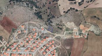 GÜVENAY - ÇORUM KAZIKLIKAYA MEVKİİ 500 M² SATILIK VİLLA ARSASI