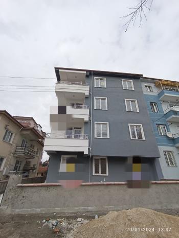 GÜVENAY – ÇORUM AŞIKLAR TEPESİ – İNÖNÜ LİSESİ CİVARI – 1+1 SATILIK DAİRE