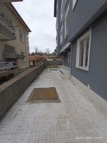 GÜVENAY – ÇORUM AŞIKLAR TEPESİ – İNÖNÜ LİSESİ CİVARI – 1+1 SATILIK DAİRE