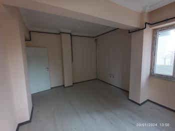 GÜVENAY – ÇORUM AŞIKLAR TEPESİ – İNÖNÜ LİSESİ CİVARI – 1+1 SATILIK DAİRE