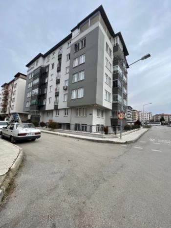 GÜVENAY - ÇORUM TAVUKLUK HZ.ÖMER CAMİİ CİVARI 3+1 KIRALIK DAİRE 