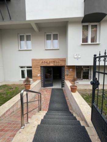 GÜVENAY - ÇORUM TAVUKLUK HZ.ÖMER CAMİİ CİVARI 3+1 KIRALIK DAİRE 