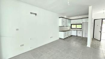 Girne Merkezde Yeni Yapilan 3+1 Satılık ikiz Villa!
