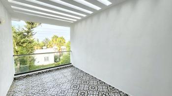 Girne Merkezde Yeni Yapilan 3+1 Satılık ikiz Villa!