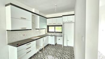 Girne Merkezde Yeni Yapilan 3+1 Satılık ikiz Villa!