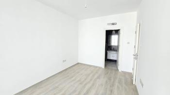 Girne Merkezde Yeni Yapilan 3+1 Satılık ikiz Villa!