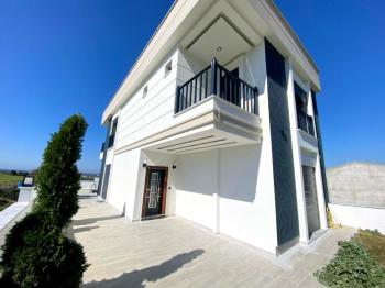 Didim'de Satılık 4+1 Hamam Ve Saunalı Villa