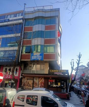 Çekmeköy Çamlık mahallesi Şahinbey Caddesi pareleli satılık dükkan