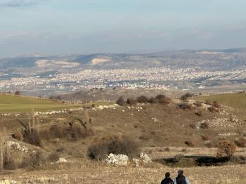 GÜVENAY - ÇORUM ORGANİZEYE YAKIN 70 DÖNÜM SATILIK TARLA