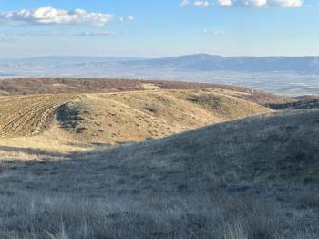 GÜVENAY - ÇORUM ORGANİZEYE YAKIN 70 DÖNÜM SATILIK TARLA