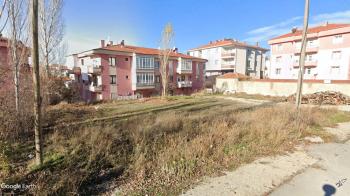 GÜVENAY - ÇORUM GÜLABİBEY KAPAKLIDA 332 M² SATILIK ARSA 