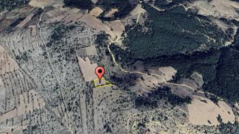 KÜTAHYA EMET ÖMERFAKI 1,652 M² TEK TAPU TARLA