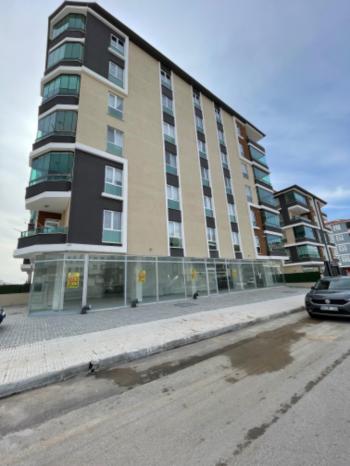 GÜVENAY - ÇORUM OSMANCIK YOLU ÜZERİ KİRALIK 200 M² DÜKKAN 