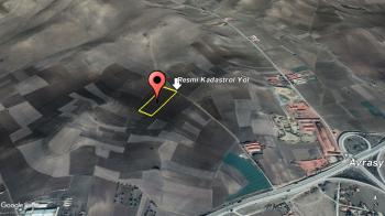 GÜVENAY - ÇORUM ALACA YOL AYRIMI YAKINI 17 DÖNÜM SATILIK TARLA