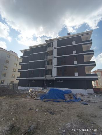 GÜVENAY - ÇORUM GÜLABİBEY KAPAKLI 1.CADDE ÜZERİ SATILIK 3+1