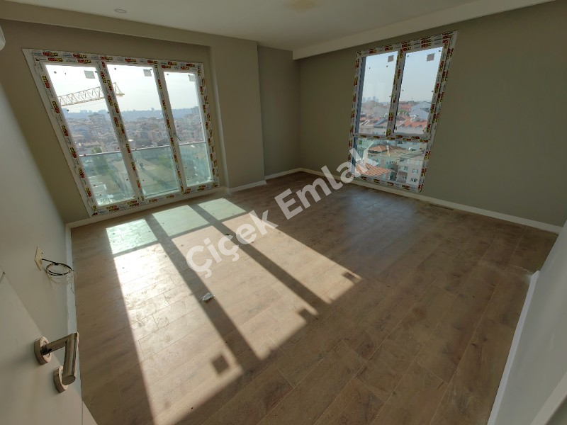 GÜNDEM TOWERS SİTESİ 2+1 SIFIR SATILIK DAİRE