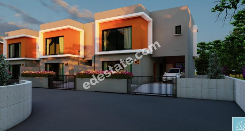Lefkoşa Kanlıköy'de Satılık 3+1 İkiz Villalar