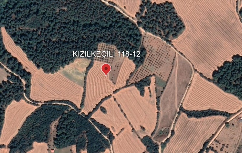 Doğayla Buluşma Noktanız: Çanakkale Kızılkeçili'de 17.639 m² Satılık Tarla