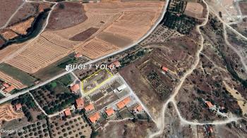 GÜVENAY - ÇORUM BARAJI ÜST TARAFI MANZARALI 1,270 M² SATILIK BAHÇE